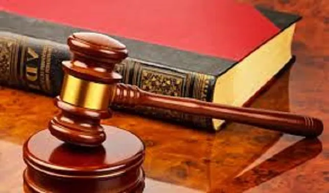 சிறுமிகள் இருவரை கடத்தி பலாத்காரம் – சிறுமிகள் உள்ளிட்ட 7 பேர் மறியலில்