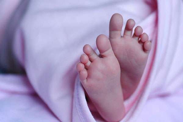 வாந்தி எடுத்த ஒன்றரை வயது குழந்தை உயிரிழப்பு