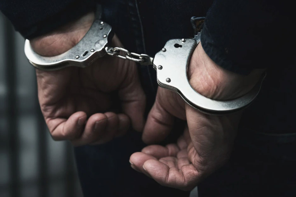 மாசி கருவாடுக்குள் சிக்கிய மர்மம்; அதிரடியாக கைது