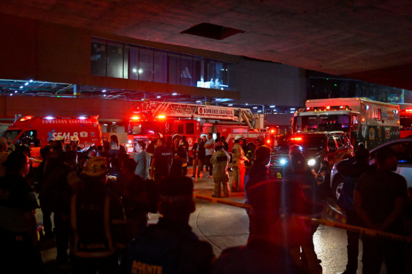 ஈக்வடார் முக்கியப் பாலங்கள் மீது வெடிகுண்டு தாக்குதல்கள்; பீதியில் மக்கள்