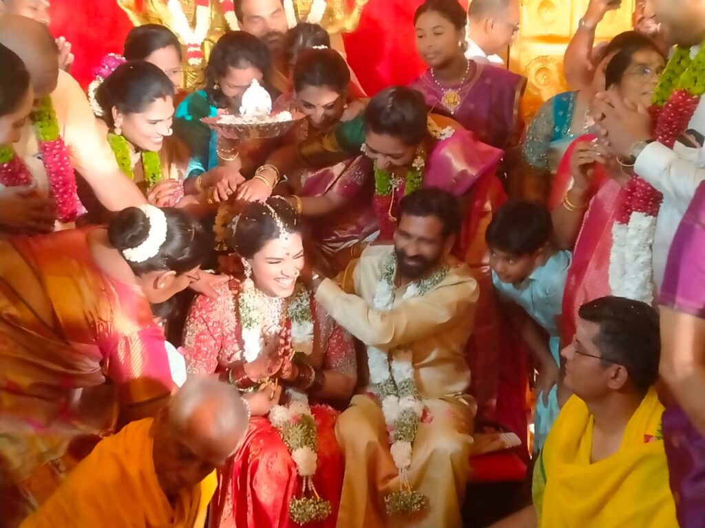 திருமண பந்தத்தில் இணைந்தார் ஜீவன் தொண்டமான்-(படங்கள் இணைப்பு)