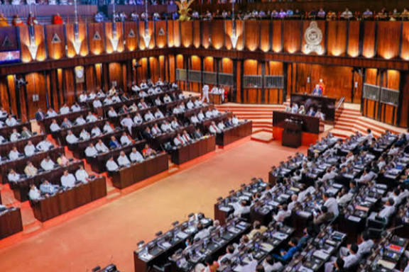 சஜித் அறிவுறுத்தலின் பேரில் – எதிர்க்கட்சியினருக்கான முக்கிய சந்திப்பு இன்று கொழும்பில்!