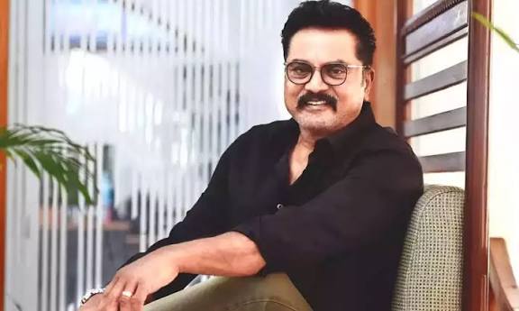 “இலங்கை அனைத்தையும் கொண்ட நாடு… பனியைத் தவிர!” – சரத்குமார் கண்டி விஜயத்தின் போது கருத்து