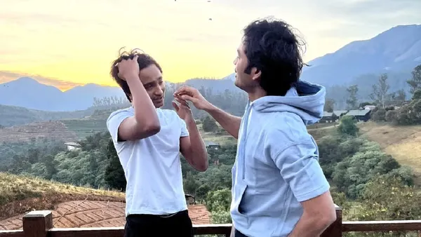 கதாநாயகனாகும் சூப்பர் ஸ்டார் பேரன்.. இயக்கப்போகும் தனுஷ்… ரஜினி என்ன சொன்னாரு தெரியுமா?